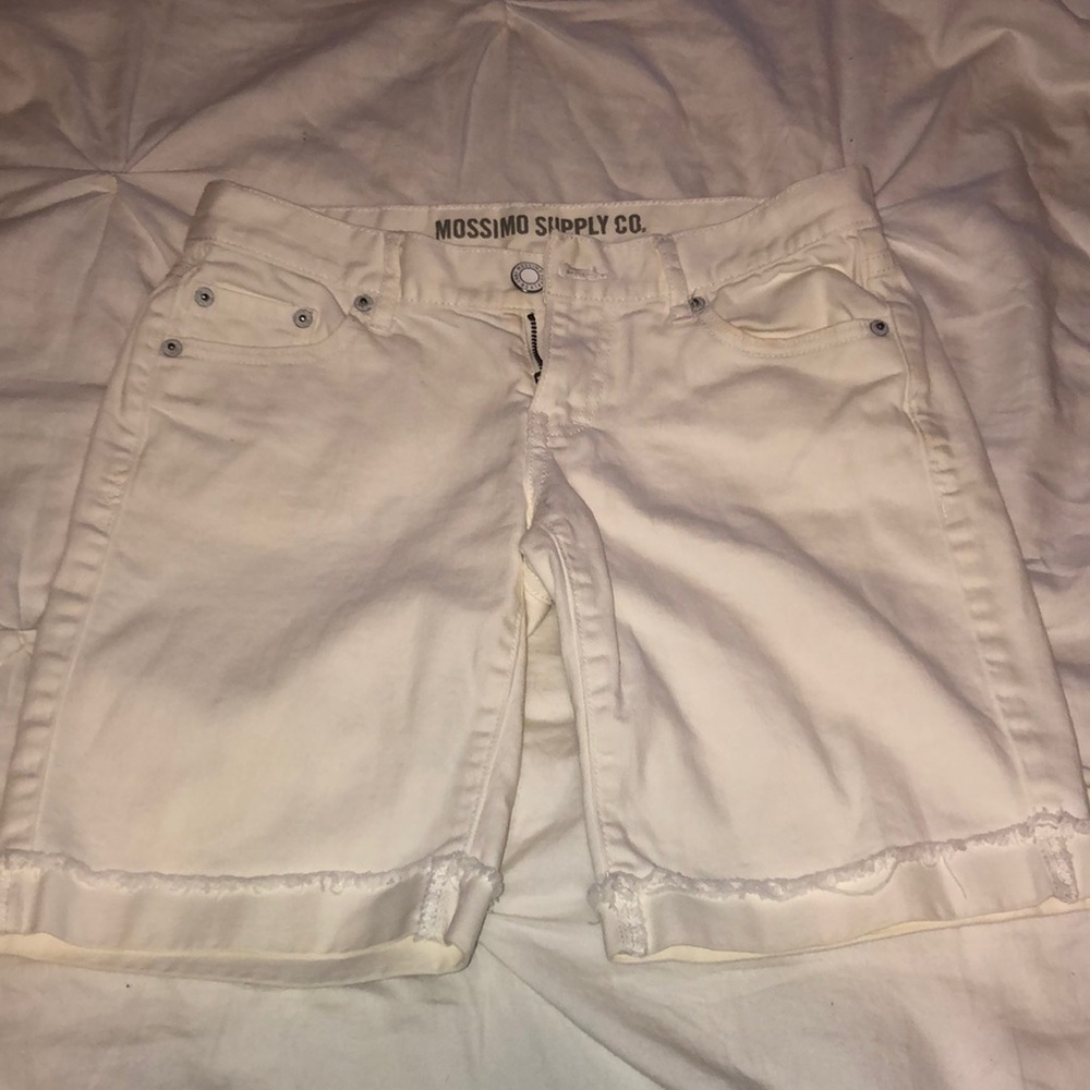White Mossimo shorts